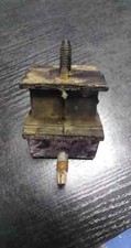 Pièce de montage moteur