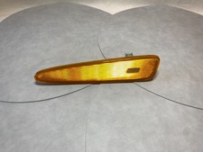 Clignotant répétiteur côté