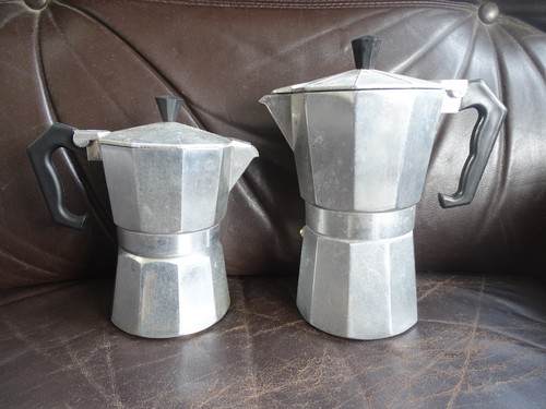 Ancienne cafetière - x2,