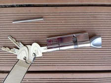 NEUF CYLINDRE DE SECURITE DE