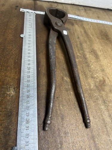 Pince tenaille fabrication - tenaille,
