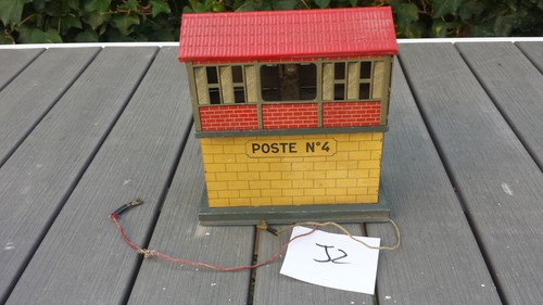 Ancien poste d aiguillage - j2/,