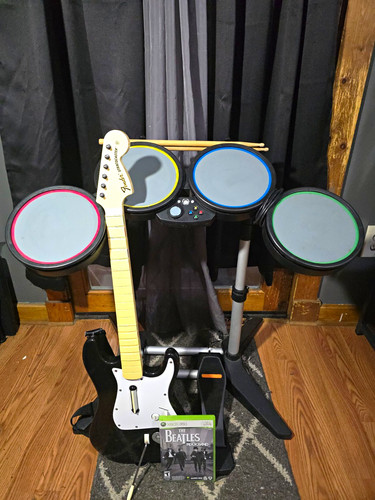 Fender the beatles - fender,