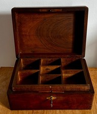 Ancienne Boîte coffre en