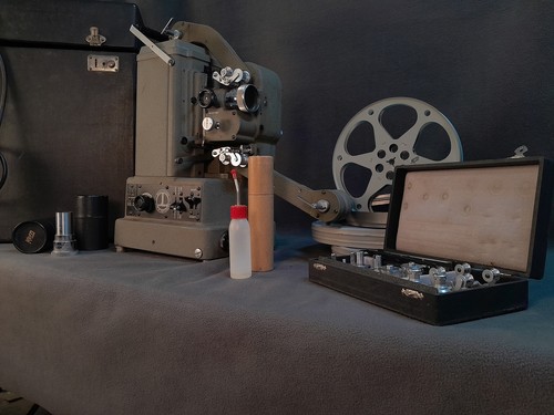 Projecteur cinématographique - projecteur,