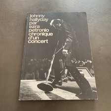 LIVRE JOHNNY HALLYDAY -