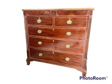 Ancienne commode commode