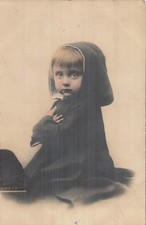 CP CHILD BABY HOOD CROSS ARMS - 16638