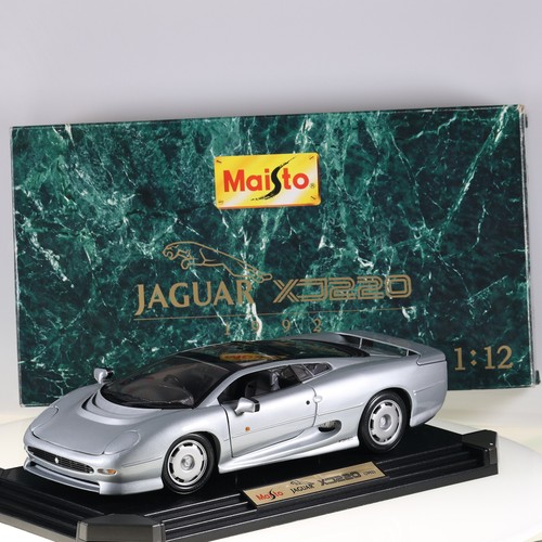 Maisto jaguar xj220 gris - 1/12,