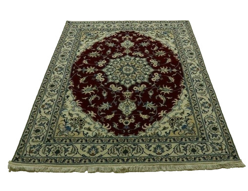 Magnifique tapis nain - magnifique,