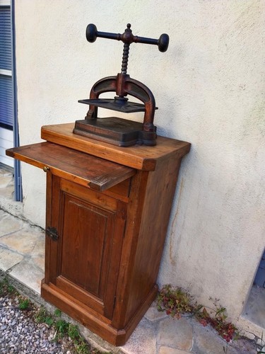 Rare presse relieur avec - rare,