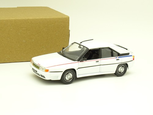 Universal hobbies - universal, 1/43