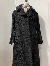 Manteau Neuf de swakara Noir Style Semi Ajusté Gr 10/12. black swakara coat New