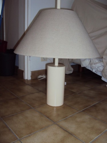 Lampe salon angle bout - de,