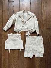 Costume Ancien Au Bon Marche