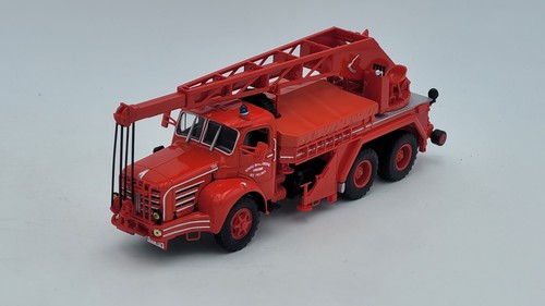 Camion berliet tbo grue - berliet,