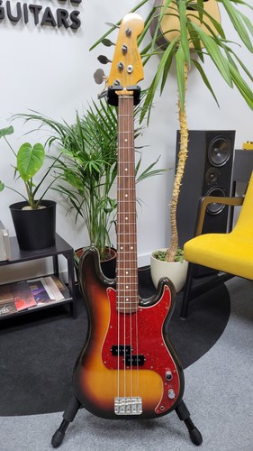 Fender precision bass - fender,