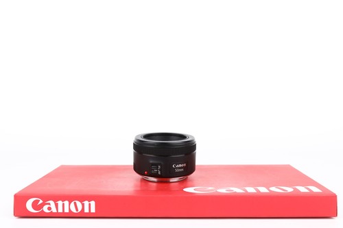 Canon stm 2 - mm, f1.8