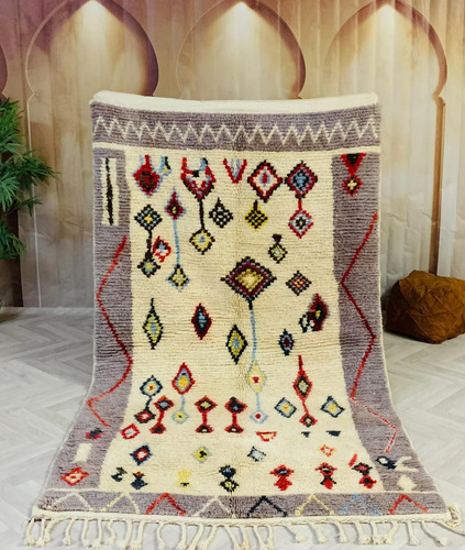 Nouveau tapis marocain - , en