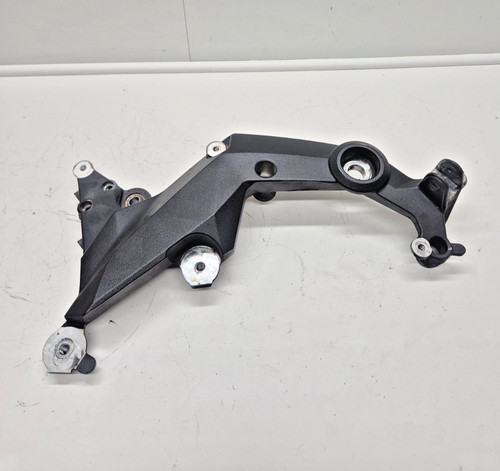 Plaque cadre gauche ducati - plaque,