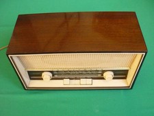 Poste Radio TELEFUNKEN Jubilate 1351WL, 1962, TBE, fonctionne, port gratuit !
