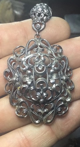 Large pendentif ancien bijou - ancien,