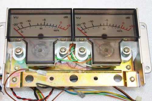 Meter vumètre - vumètre, pair