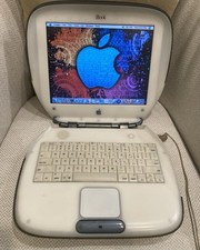 Vintage Apple iBook Clamshell