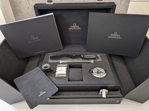 Boîte omega speedmaster - boîte,