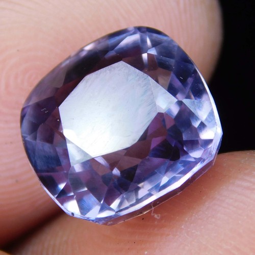 Alexandrite bicolore naturelle