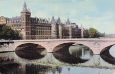 93 MONTREUIL POST OFFICE