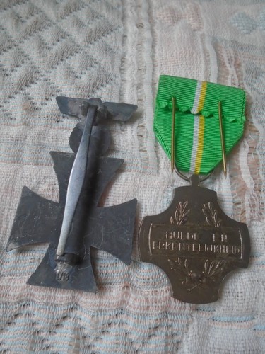 Lot médailles militaire - 2,