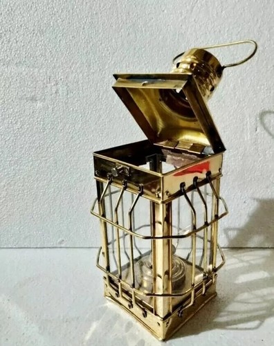 Lampe lanterne huile - lampe,
