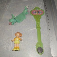 PRECIOUS PLACES village clefs magiques FISHER PRICE 1988 - figure + key