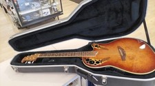 Guitare électrique acoustique
