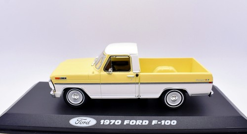 Miniature voiture scala - voiture, 1:43