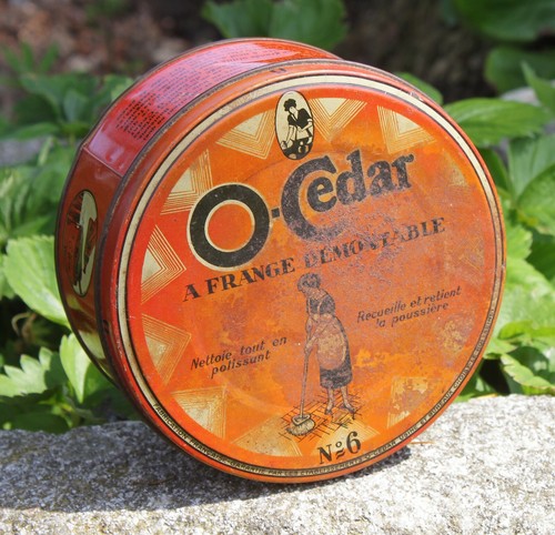 Boîte fer ancienne le - en,