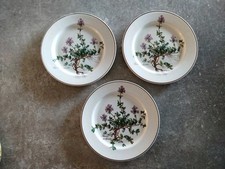 3 Assiettes Porcelaine