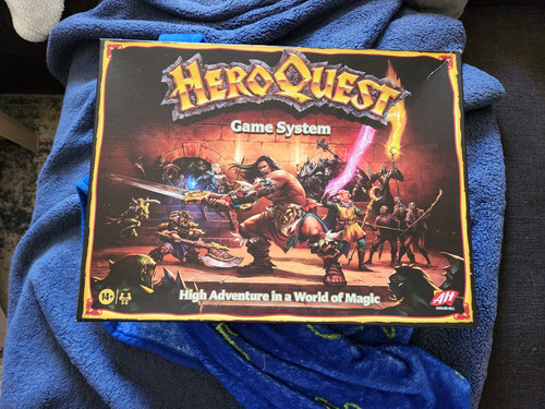 Hasbro heroquest board game - hasbro,