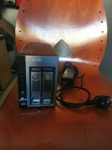 Nas qnap version - version, disques