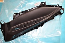 carénage repose pied gauche