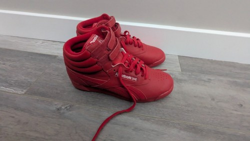 Size women reebok - 6.5,