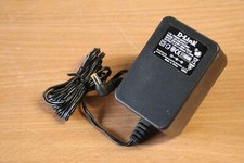 NEUF :  Chargeur Adaptateur