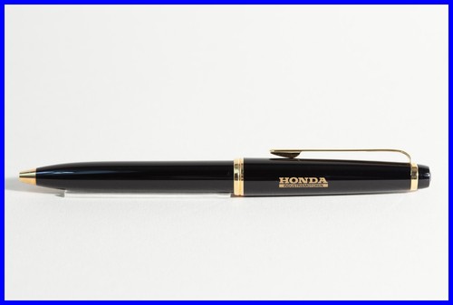 Stylo bille rotring - À,