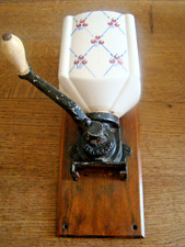 MOULIN A CAFE MURAL ANCIEN