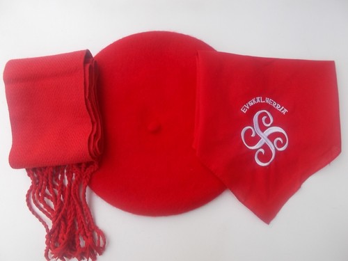 Beret basque foulard - beret,