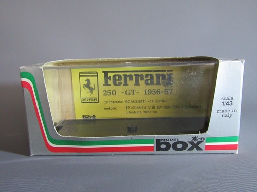 Boite vide box - 1/43, 8407