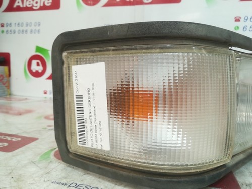 K77851050 feu avant - , droit