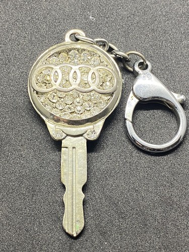 Audi logo clé - audi,