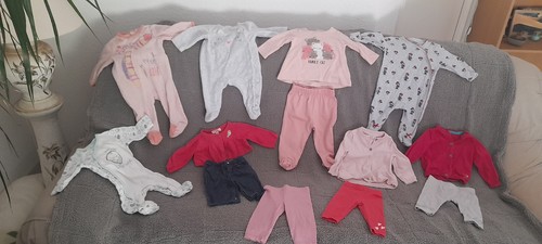 Lot vêtements bébé fille - 13,